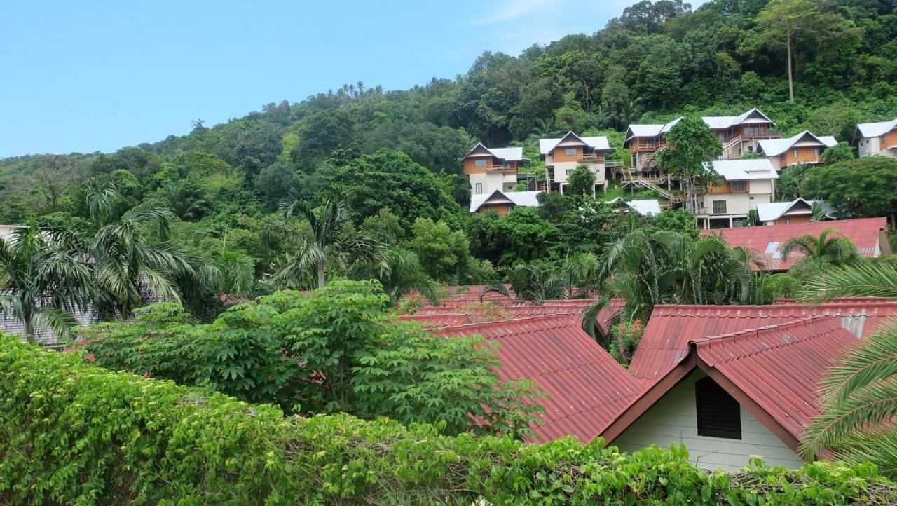 Rehab Hostel Phi Phi Don Exterior photo