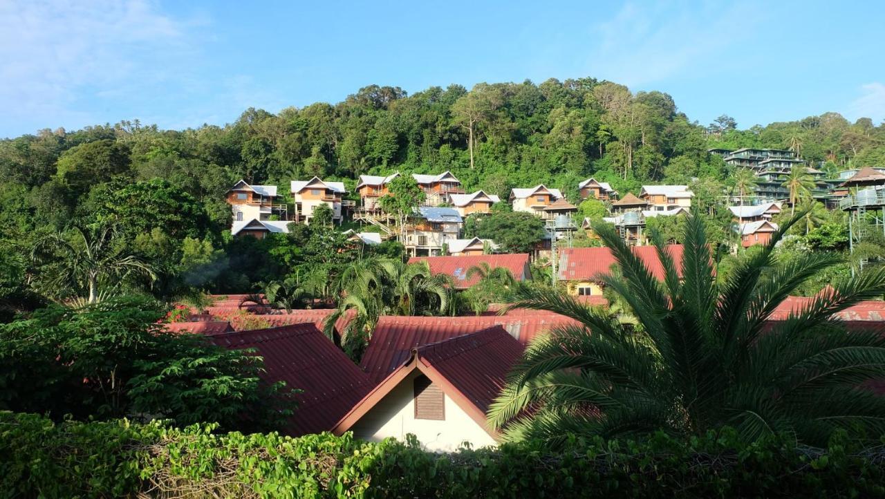 Rehab Hostel Phi Phi Don Exterior photo